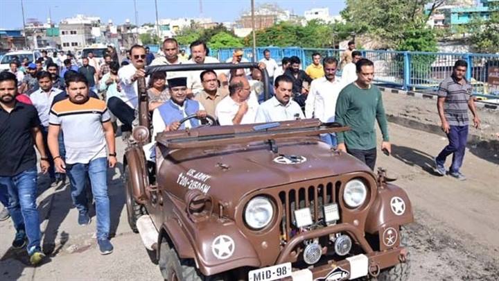 भारत टॉकीज रेलवे ओवर ब्रिज पर फिर से शुरू हुआ ट्रैफिक
